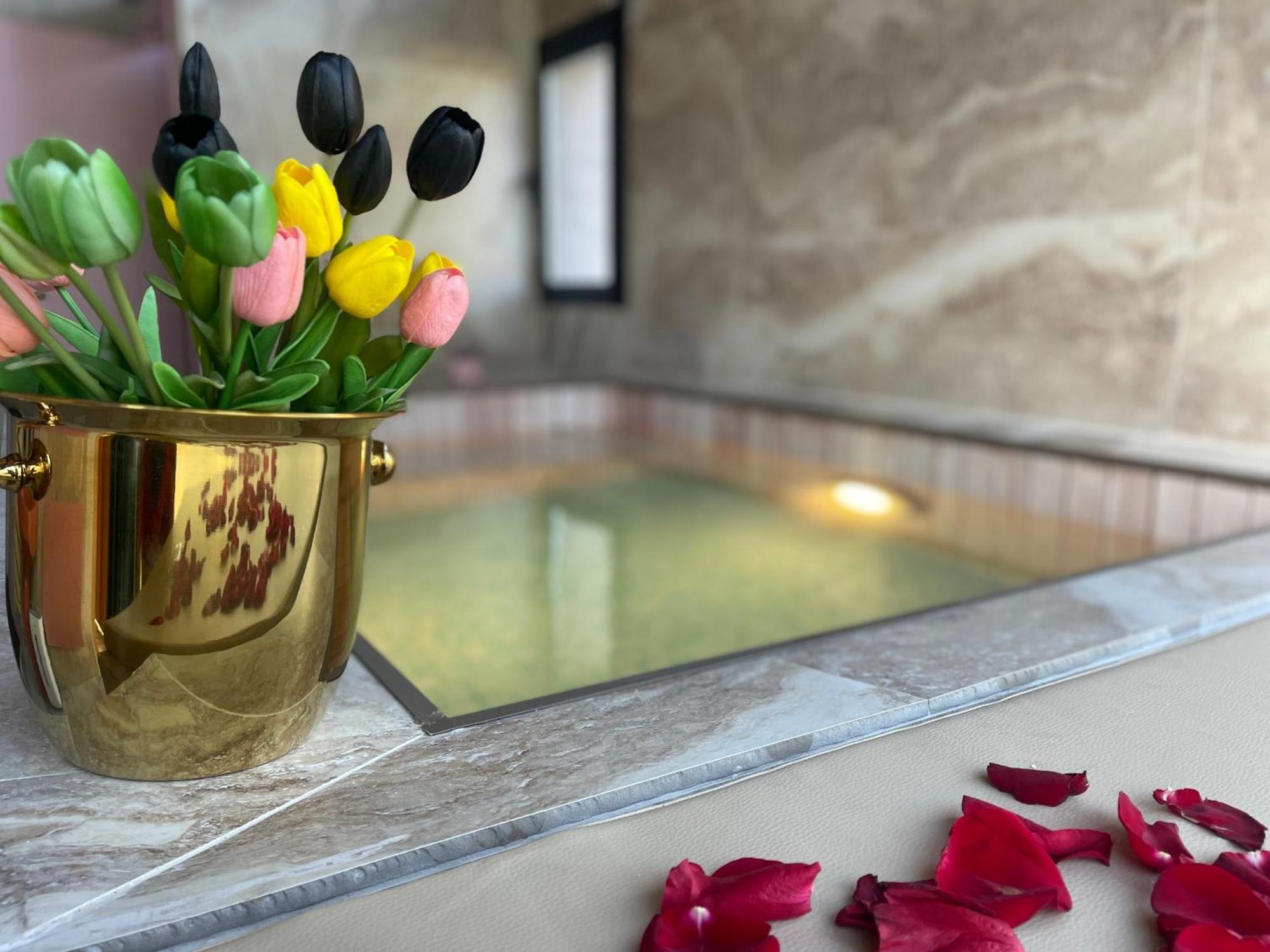 Chinchón Hearts & Ponies Apartamentos Con Piscinas Privadas Cerca De La Warner מראה חיצוני תמונה