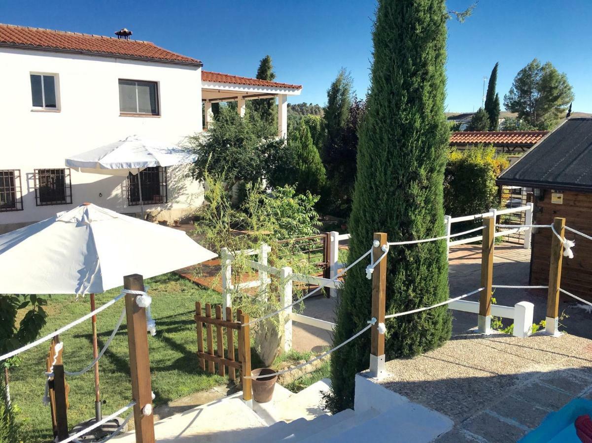 Chinchón Hearts & Ponies Apartamentos Con Piscinas Privadas Cerca De La Warner מראה חיצוני תמונה