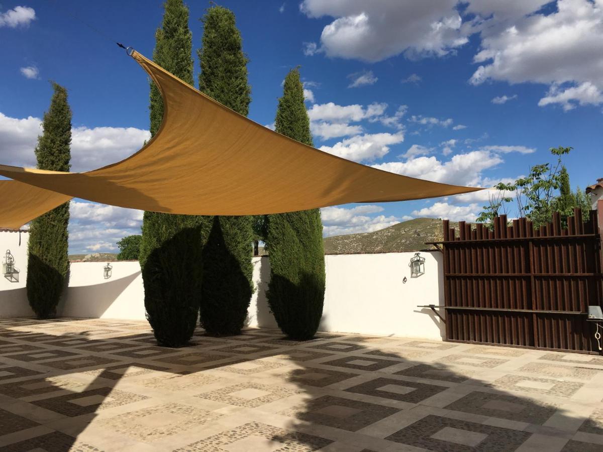 Chinchón Hearts & Ponies Apartamentos Con Piscinas Privadas Cerca De La Warner מראה חיצוני תמונה